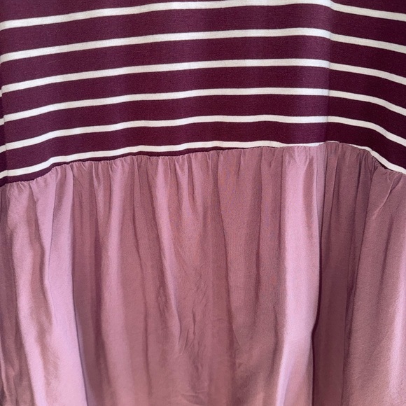 Maroon and White Striped Umgee Blouse with Flowy Pink Bottom Size Small - Picture 3 of 9